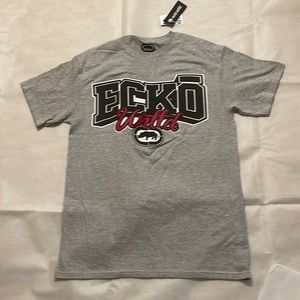 Beautiful medium grey Tshirt. Short sleeve.